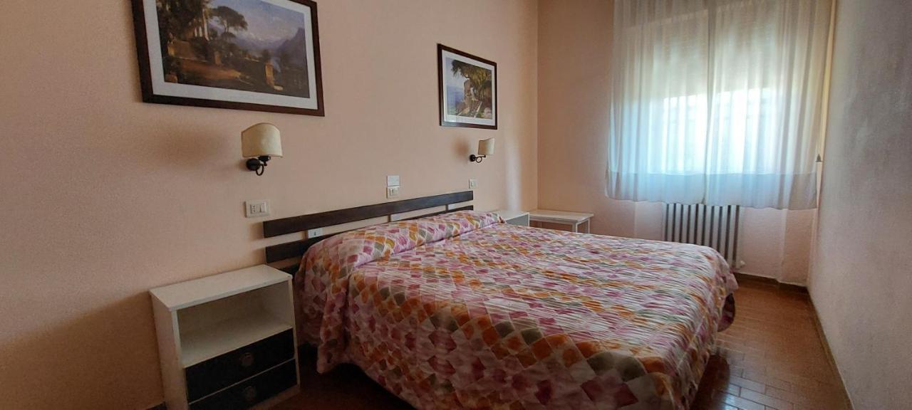 Hotel Lea Гроссето Екстер'єр фото