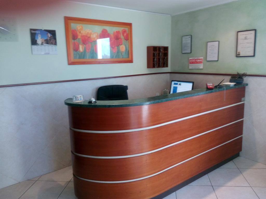 Hotel Lea Гроссето Екстер'єр фото